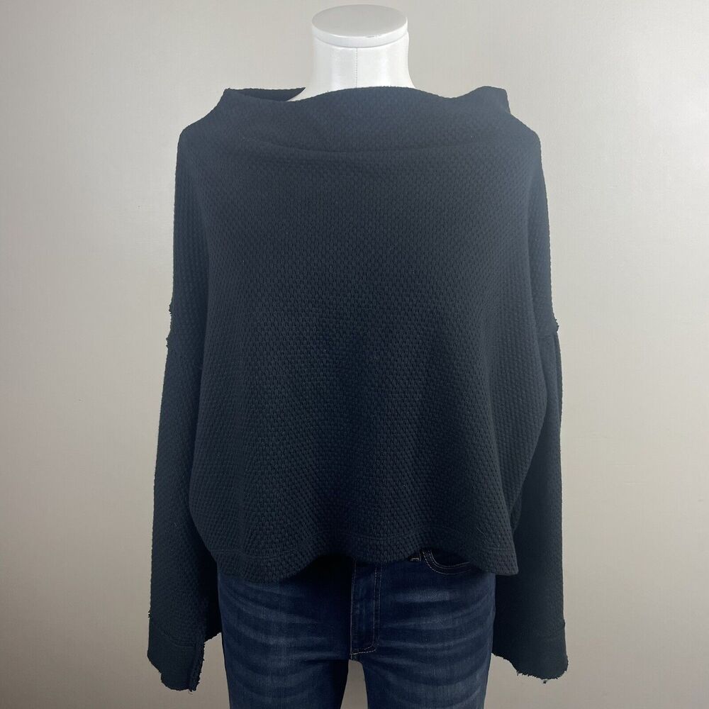 We the Free Women's Knit Top  Boat Neck Wide Sleeve Cropped Oversized Size XS